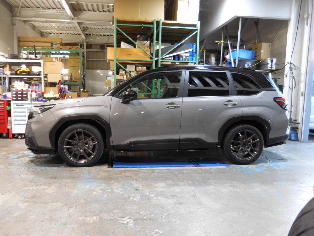 スバル フォレスタ SL5 ターボ イメージ